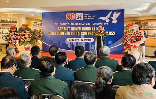Gặp mặt kỷ niệm 50 năm Chiến thắng Hà Nội-Điện Biên Phủ trên không (1972-2022)