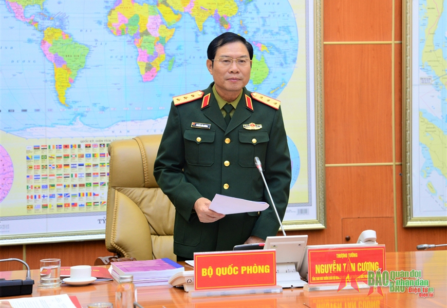  Thượng tướng Nguyễn Tân Cương chủ trì Hội đồng Khoa học cấp Bộ Quốc phòng nghiệm thu đề tài về xây dựng Quân đội nhân dân Việt Nam trong tình hình mới