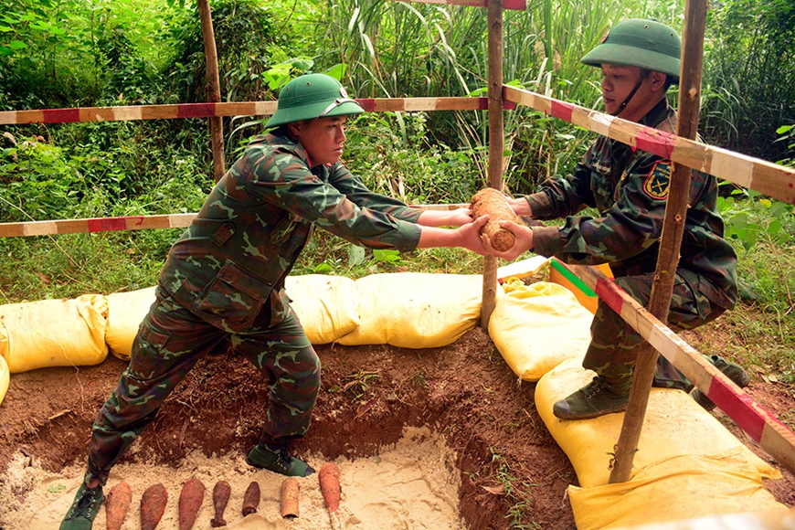 Hồi sinh vùng đất “túi bom”