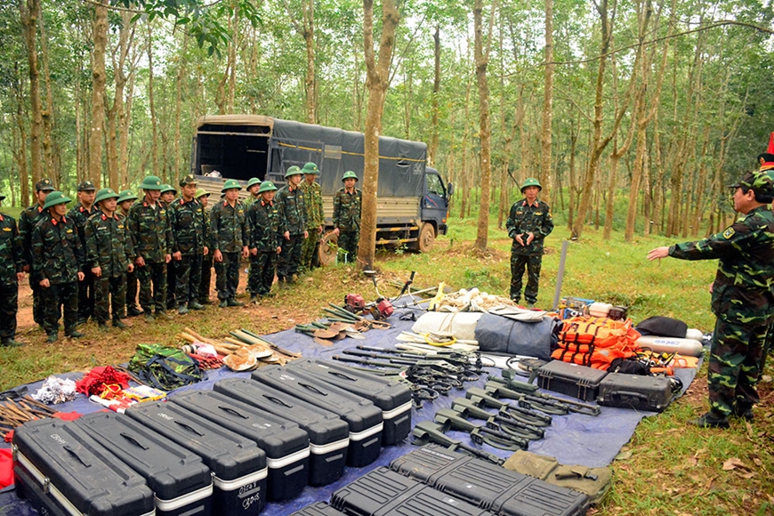 Hồi sinh vùng đất “túi bom”