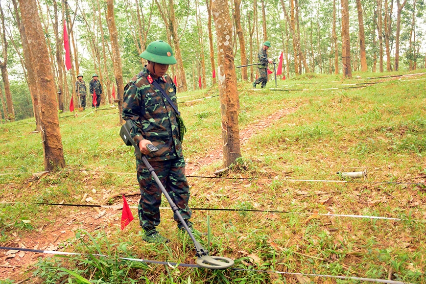 Hồi sinh vùng đất “túi bom”