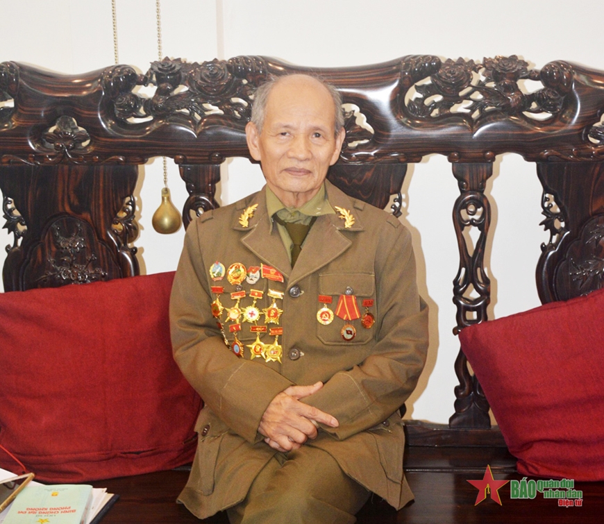 “Đôi mắt thần” và cuộc đối đầu “Điện Biên Phủ trên không 1972”