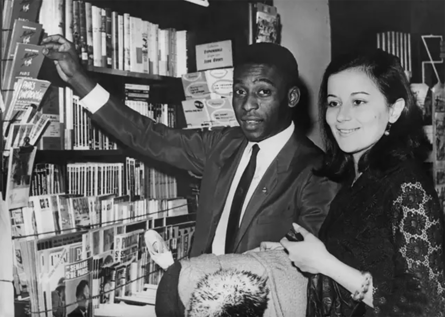Cuộc đời và sự nghiệp lẫy lừng của “Vua bóng đá” Pele qua những bức ảnh
