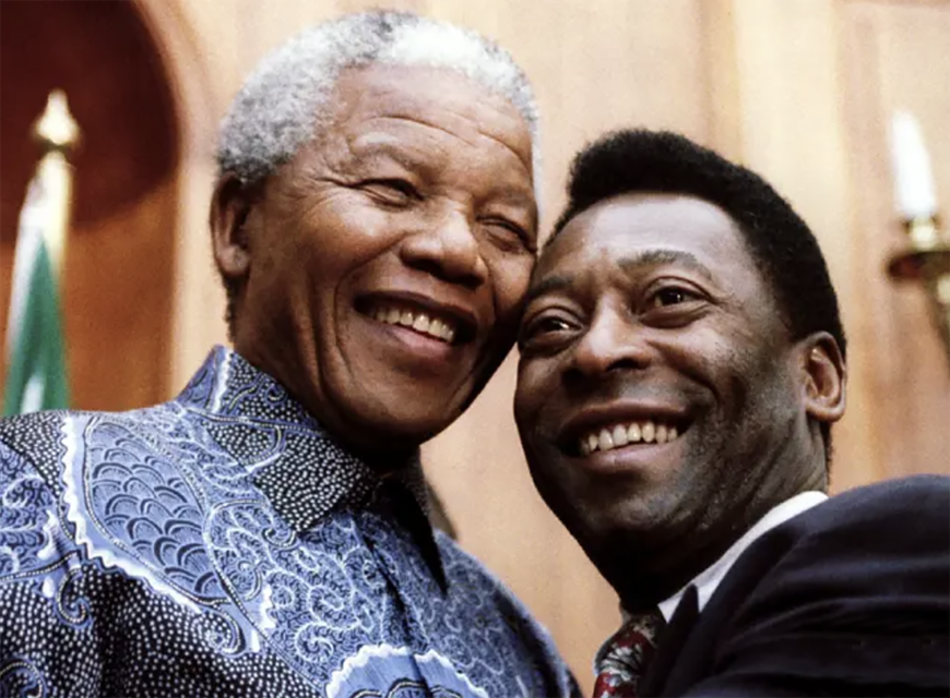 Cuộc đời và sự nghiệp lẫy lừng của “Vua bóng đá” Pele qua những bức ảnh