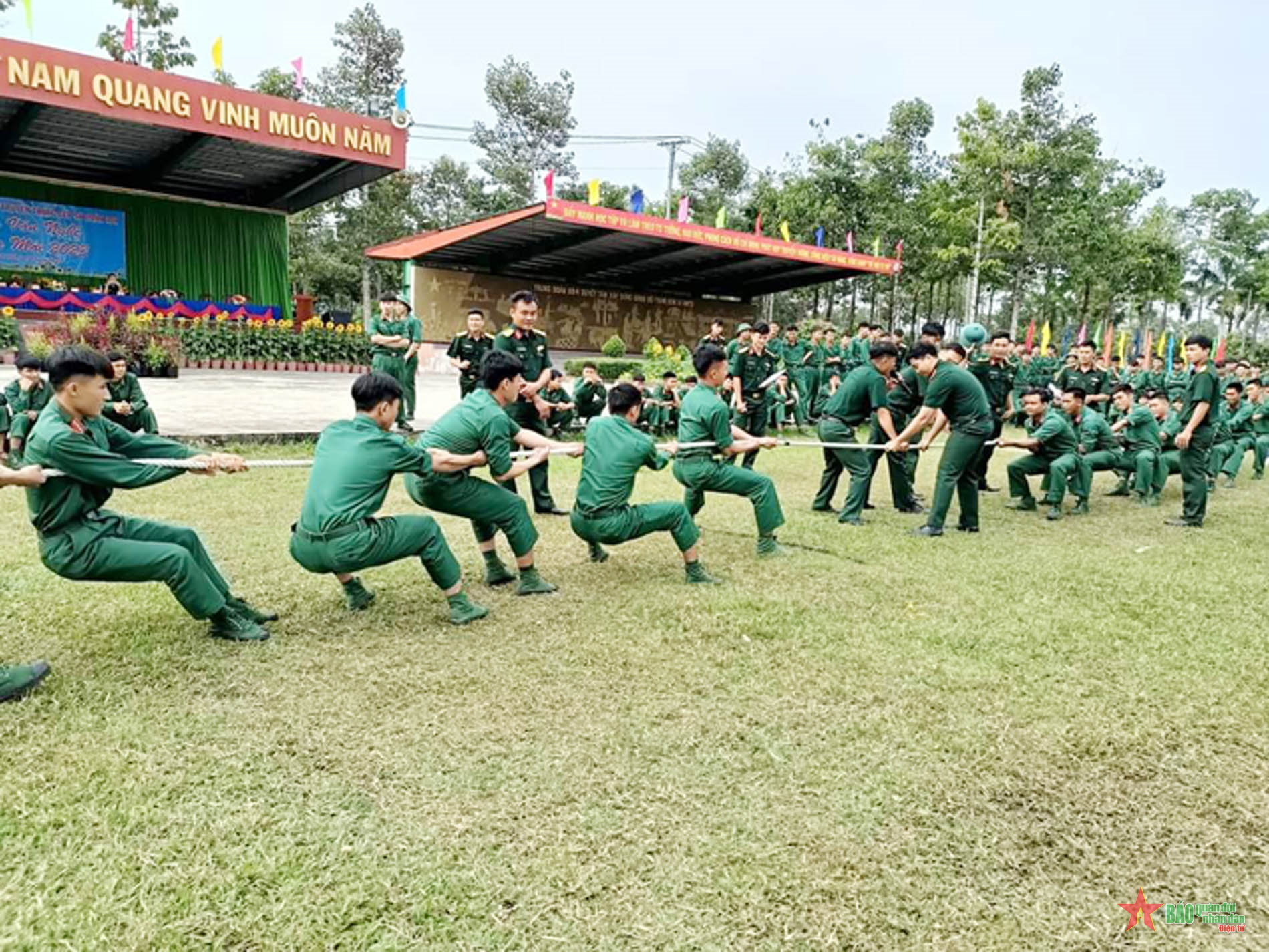 Sôi nổi hoạt động chào năm mới 2023 tại Sư đoàn 5