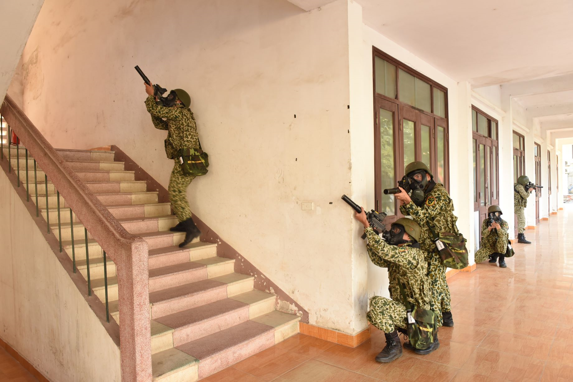 Đặc công sẵn sàng ứng phó

