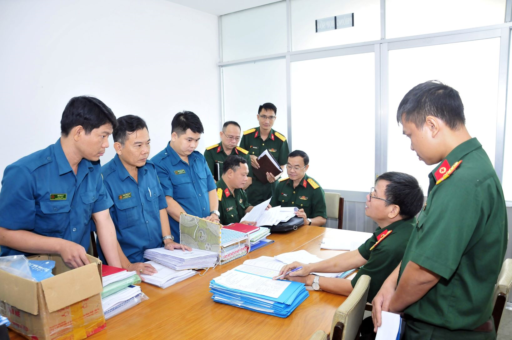 Tuyển người nào, chắc người đó