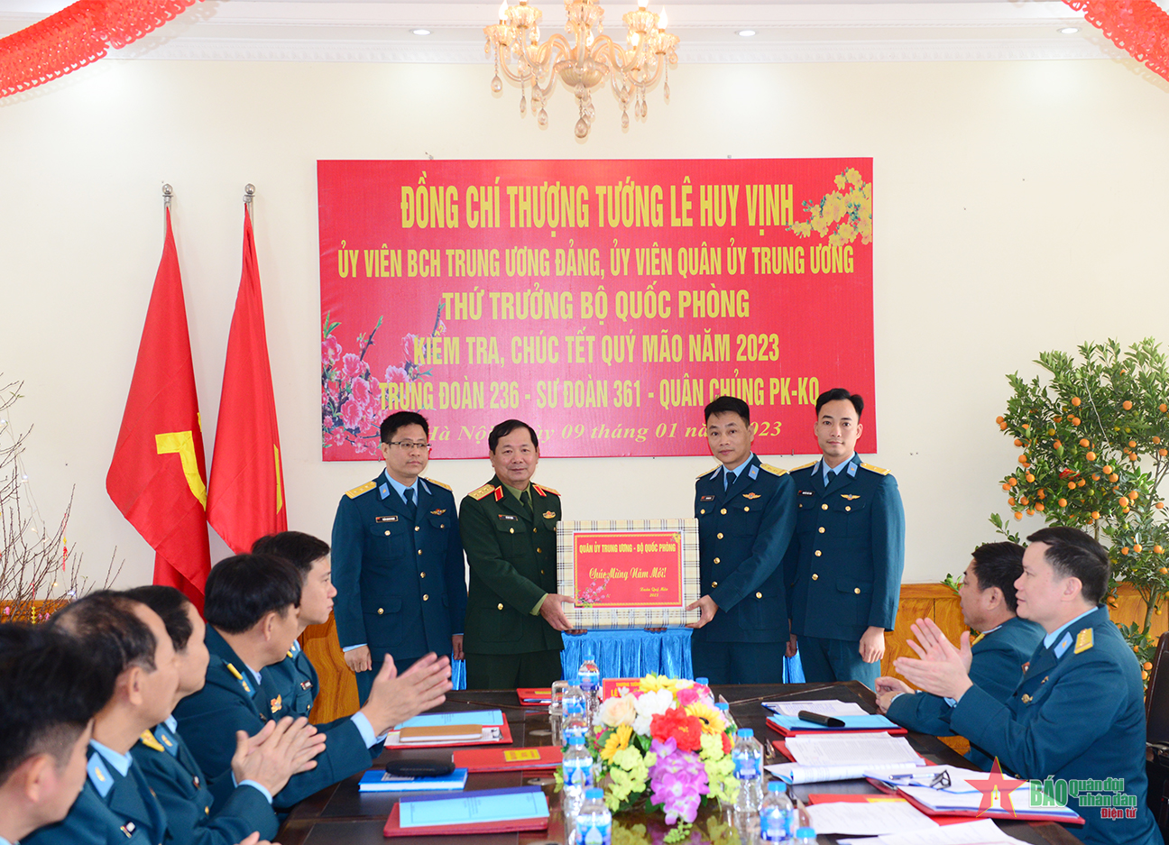 Chủ động các phương án, đón Tết vui tươi, lành mạnh, an toàn