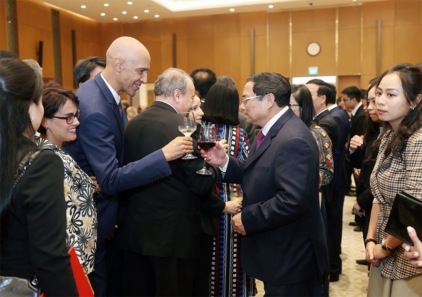 Thủ tướng Chính phủ Phạm Minh Chính và Phu nhân chủ trì gặp mặt, chiêu đãi Đoàn Ngoại giao đầu năm mới 2023