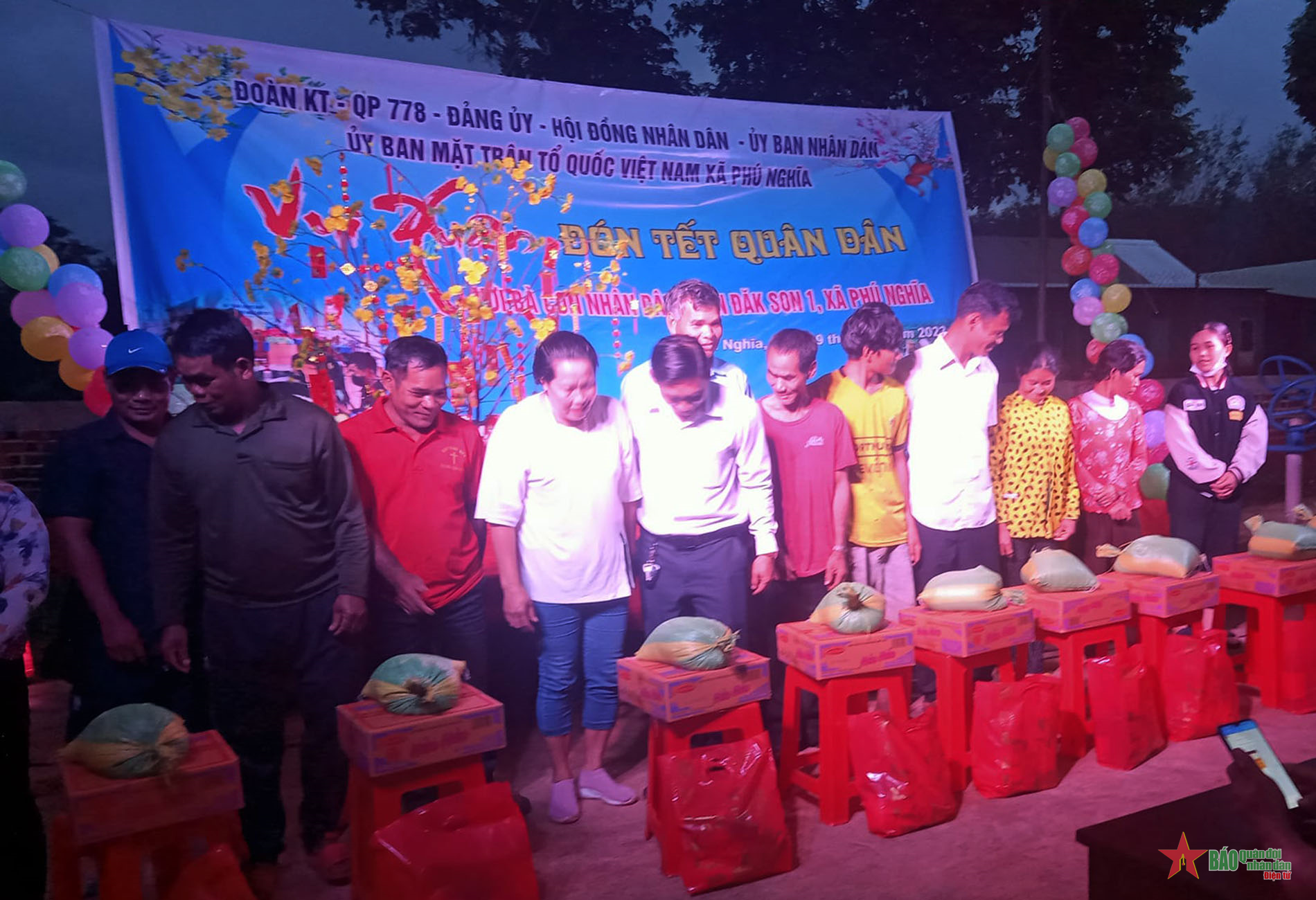 Đoàn Kinh tế - Quốc phòng 778 tổ chức chương trình “Đón Tết quân – dân” Xuân Quý Mão 2023