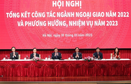 Thủ tướng Chính phủ Phạm Minh Chính: chú trọng xây dựng đội ngũ cán bộ đối ngoại “vừa hồng vừa chuyên”

