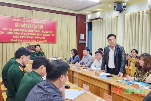 Bộ CHQS tỉnh Khánh Hòa đẩy mạnh thông tin, tuyên truyền báo chí