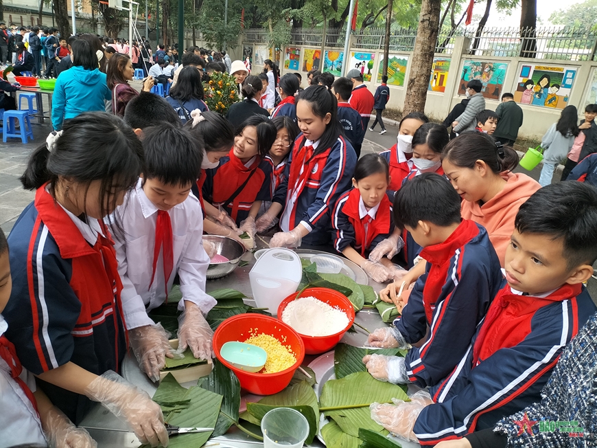 Bánh chưng xanh, Tết an lành