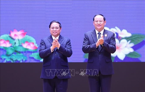 Thủ tướng Phạm Minh Chính và Thủ tướng Lào đồng chủ trì Lễ tổng kết “Năm đoàn kết hữu nghị Việt Nam-Lào, Lào-Việt Nam”
