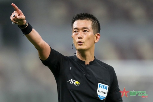 Trọng tài Hàn Quốc điều khiển trận chung kết lượt đi AFF Cup 2022