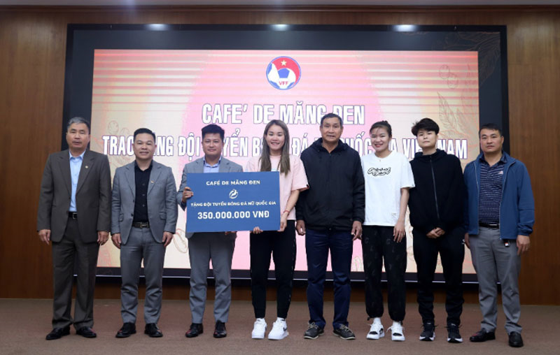 Tấm lòng từ Măng Đen