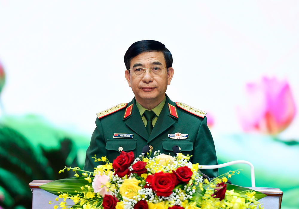 Bộ trưởng Bộ Quốc phòng gửi thư chúc Tết cán bộ, chiến sĩ toàn quân