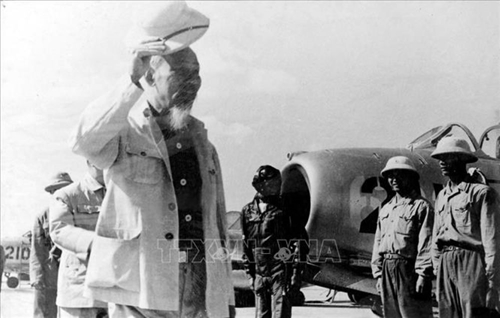 Binh pháp Hồ Chí Minh về kết hợp đánh với đàm trong cuộc kháng chiến chống Mỹ, cứu nước