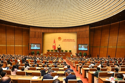 Quốc hội miễn nhiệm chức vụ Chủ tịch nước với đồng chí Nguyễn Xuân Phúc