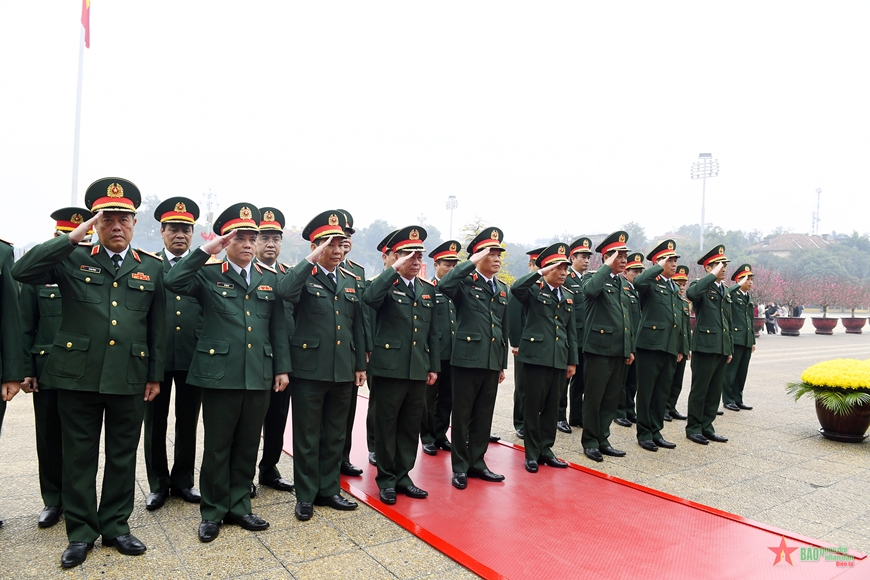 Thượng tướng Nguyễn Tân Cương chủ trì giao ban trực tuyến toàn quân, chúc Tết Nguyên đán Quý Mão 2023