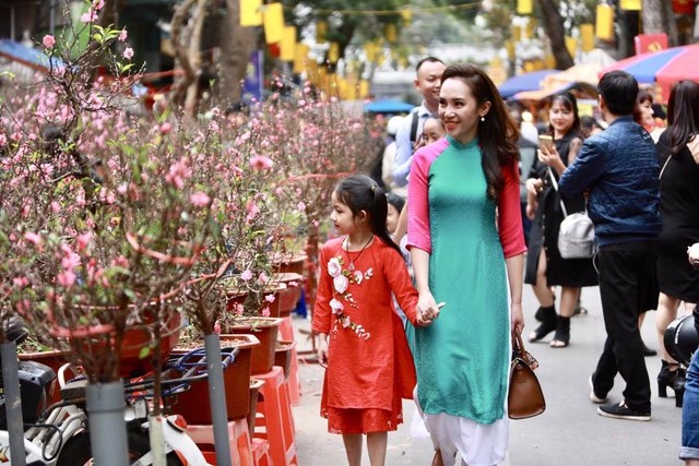 Thời tiết ngày mồng 2 Tết: Đông Bắc Bộ và Hà Nội mưa nhỏ vài nơi, trưa, chiều hửng nắng