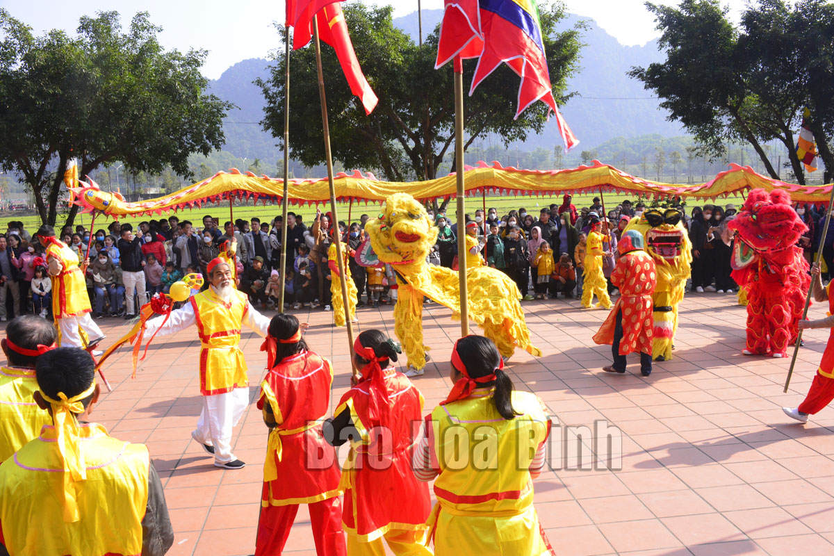 Khai hội Chùa Tiên năm 2023