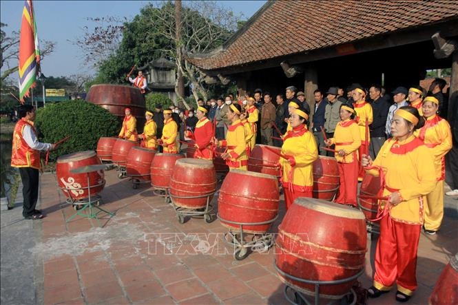 Ngăn chặn mê tín dị đoan tại các lễ hội xuân