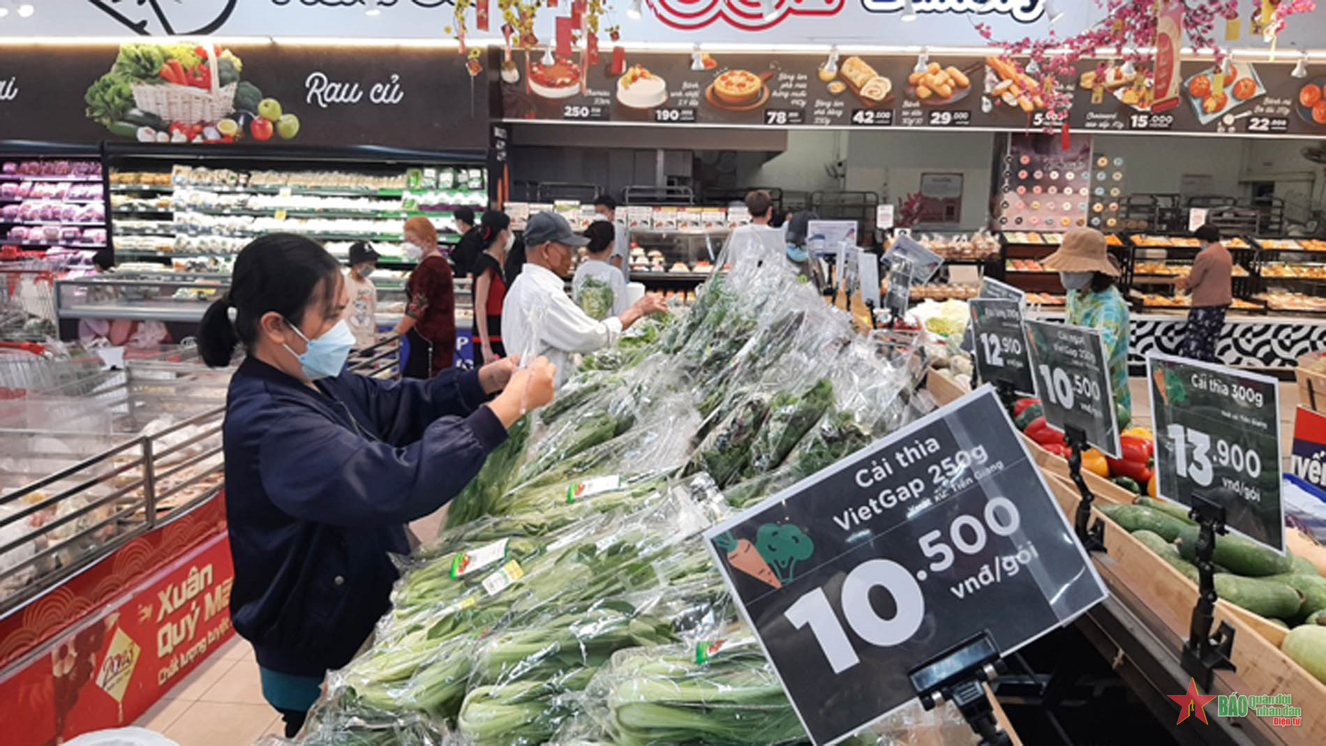 TP Hồ Chí Minh sau Tết: Hàng hóa dồi dào, giá cả ổn định