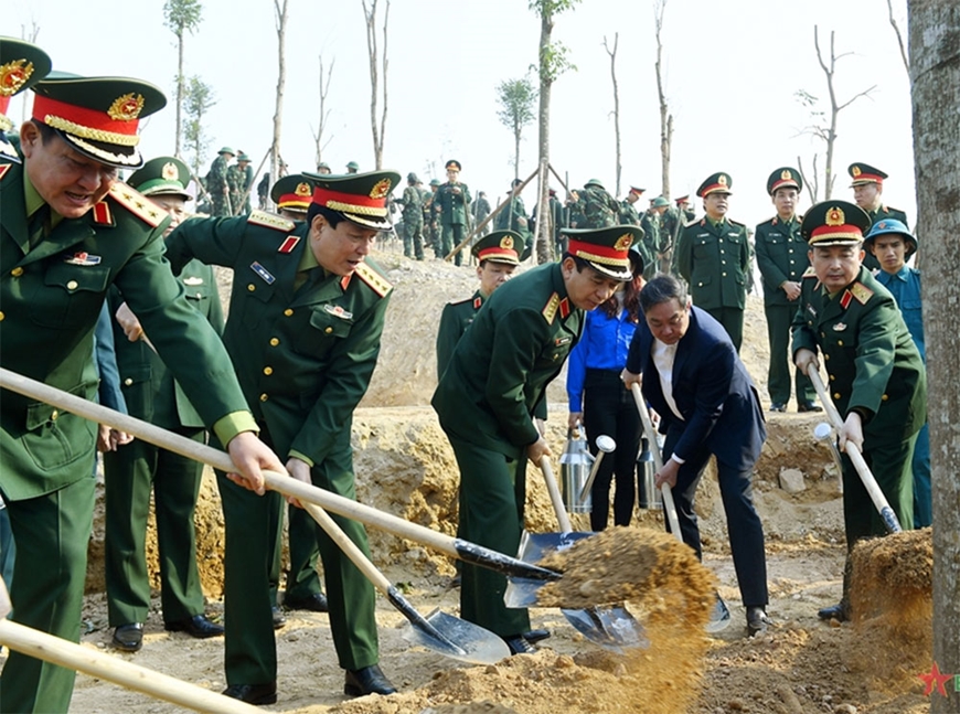 Bộ Quốc phòng tổ chức Lễ phát động “Tết trồng cây đời đời nhớ ơn Bác Hồ” Xuân Quý Mão 2023