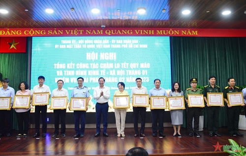 TP Hồ Chí Minh: Gần 1.230 tỷ đồng chăm lo Tết Quý Mão