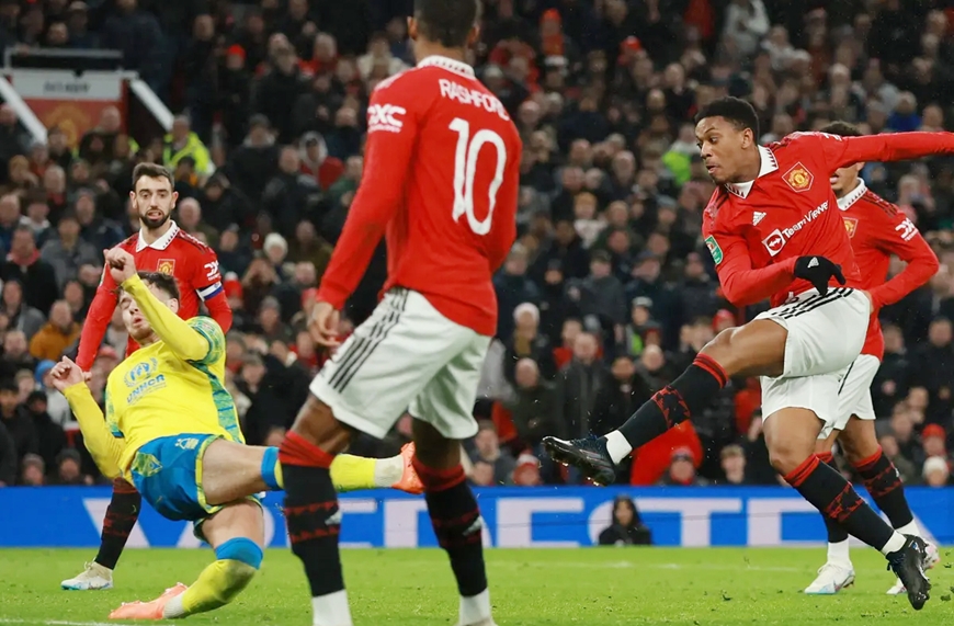 Bóng đá Anh: MU hẹn Newcastle tại chung kết Cúp Liên đoàn