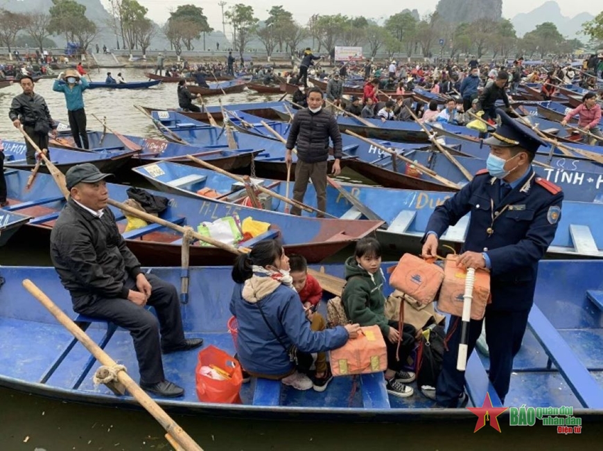 Đảm bảo an ninh trật tự, an toàn giao thông Lễ hội chùa Hương 2023