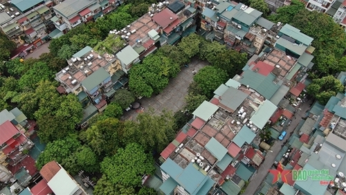 Hà Nội yêu cầu hoàn thành di dời dân khỏi chung cư cũ nguy hiểm cấp D trong quý I-2023

