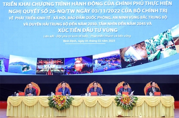 Thủ tướng Chính phủ Phạm Minh Chính chủ trì Hội nghị phát triển vùng Bắc Trung Bộ và duyên hải Trung Bộ