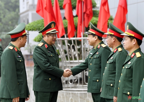 Thượng tướng Phạm Hoài Nam làm việc với Binh chủng Đặc công
