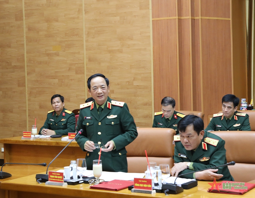Đại tướng Phan Văn Giang làm việc với Trường Sĩ quan Lục quân 2