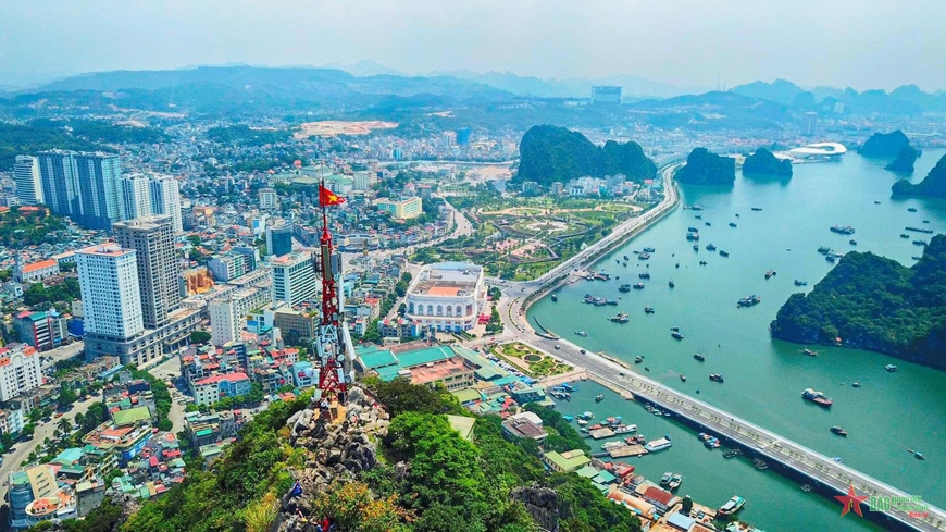Thủ tướng Chính phủ Phạm Minh Chính chủ trì Hội nghị triển khai chương trình phát triển vùng Đồng bằng sông Hồng