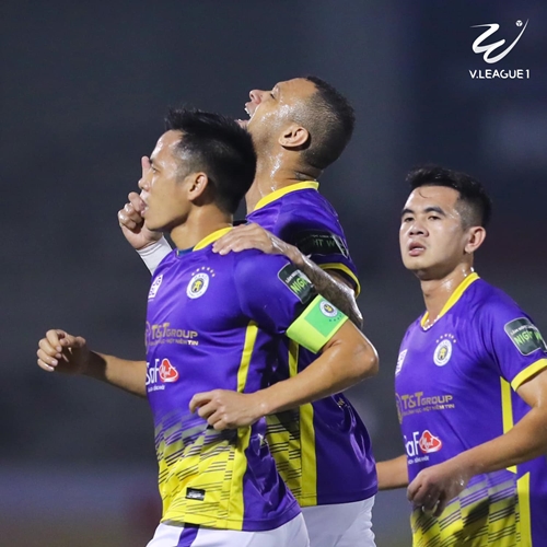 Vòng 3 V-League 2023: Hà Nội FC vươn lên đầu bảng xếp hạng