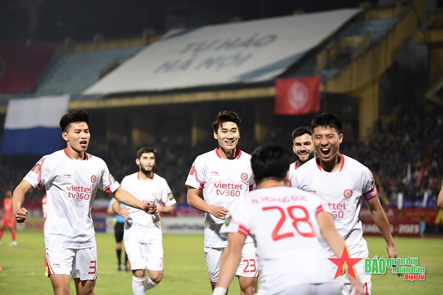 Viettel FC giành chiến thắng 2-1 trước CLB Công an Hà Nội