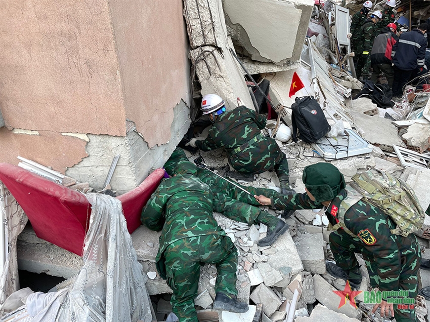 Lực lượng cứu nạn Quân đội nhân dân Việt Nam đã thấy 3 vị trí nạn nhân tại Thổ Nhĩ Kỳ