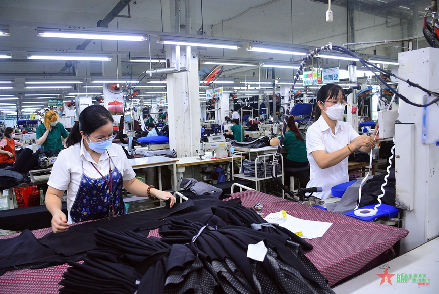 Ngành dệt may, da giày tại TP Hồ Chí Minh vượt khó, nỗ lực sản xuất