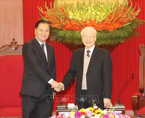 Củng cố và tăng cường vững chắc quan hệ Việt Nam - Lào
