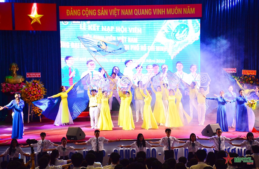 Phát huy vai trò của sinh viên xây dựng trường học hạnh phúc