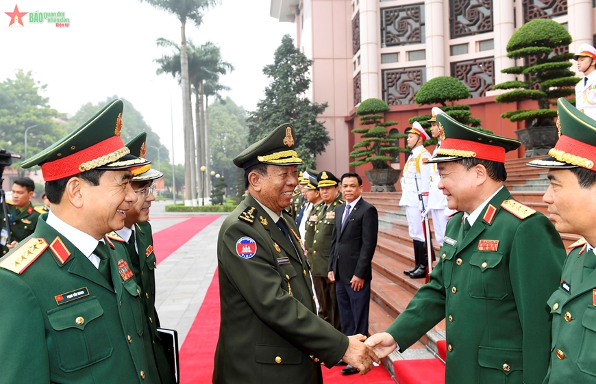 Đại tướng Phan Văn Giang chủ trì lễ đón Phó thủ tướng, Bộ trưởng Bộ Quốc phòng Campuchia