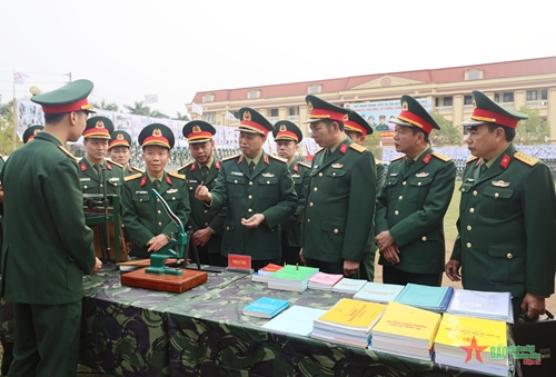 Quân khu 3 kiểm tra công tác huấn luyện tại Bộ CHQS tỉnh Hưng Yên