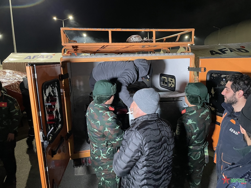 Trao gần 25 tấn hàng của Bộ Quốc phòng Việt Nam tặng Thổ Nhĩ Kỳ