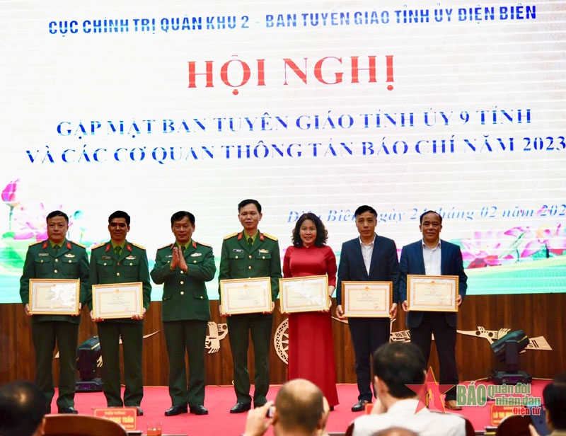 Quân khu 2: Hội nghị gặp mặt Ban Tuyên giáo Tỉnh ủy 9 tỉnh và các cơ quan thông tấn báo chí năm 2023