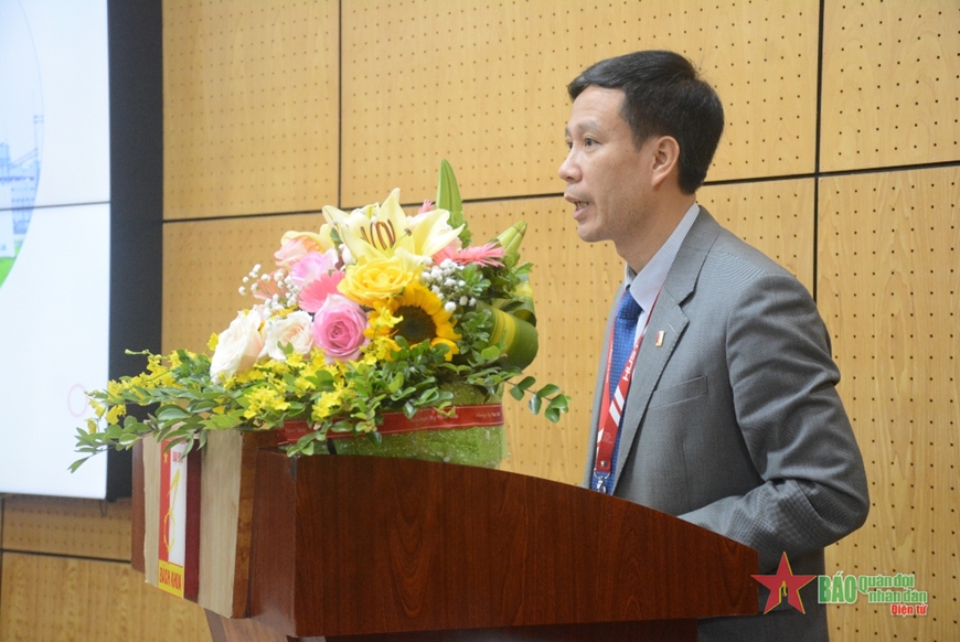 Trao 30 suất học bổng Năng lượng Tương lai tặng sinh viên ngành điện