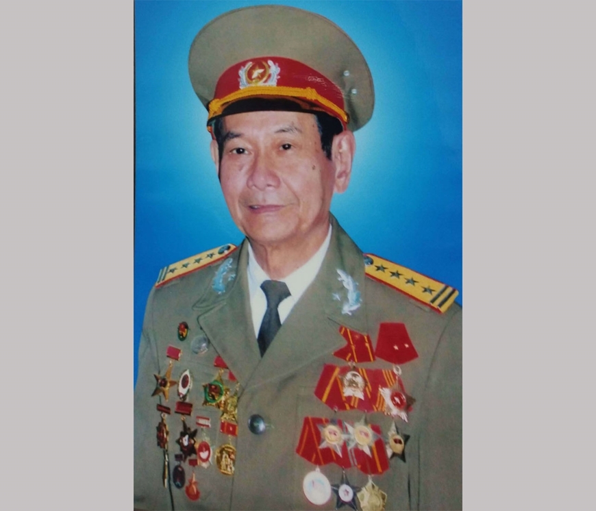 <a title="Báo Quân đội nhân dân | Tin tức quân đội, quốc phòng | Bảo vệ Tổ quốc" style="text-align:center;" href="https://www.qdnd.vn"><img src="/images/bannerv2.png" class="vllogo"></a>