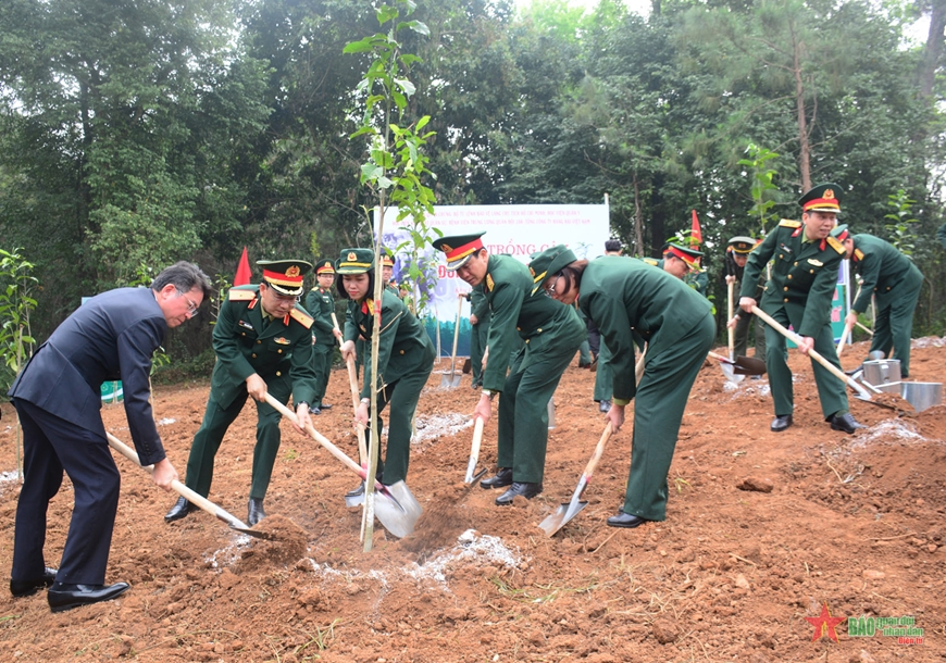 Phát động Tết trồng cây “Đời đời nhớ ơn Bác Hồ” tại Khu Di tích K9